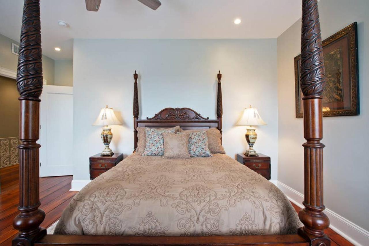 Vila Newly Renovated 4 Bed 3 Bath And 2 Parking Spots Savannah Exteriér fotografie