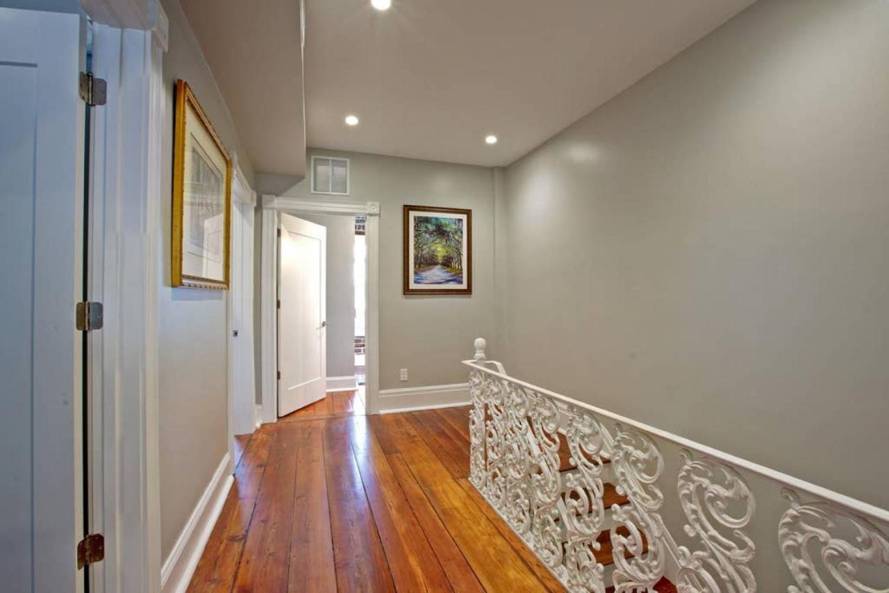 Vila Newly Renovated 4 Bed 3 Bath And 2 Parking Spots Savannah Exteriér fotografie